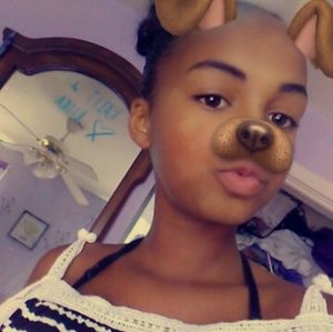 Meet your Posher, Keira